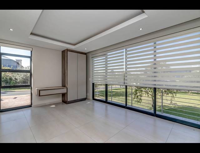 5 BEDROOM GATED ESTATE FOR SALE IN STEYN CITY